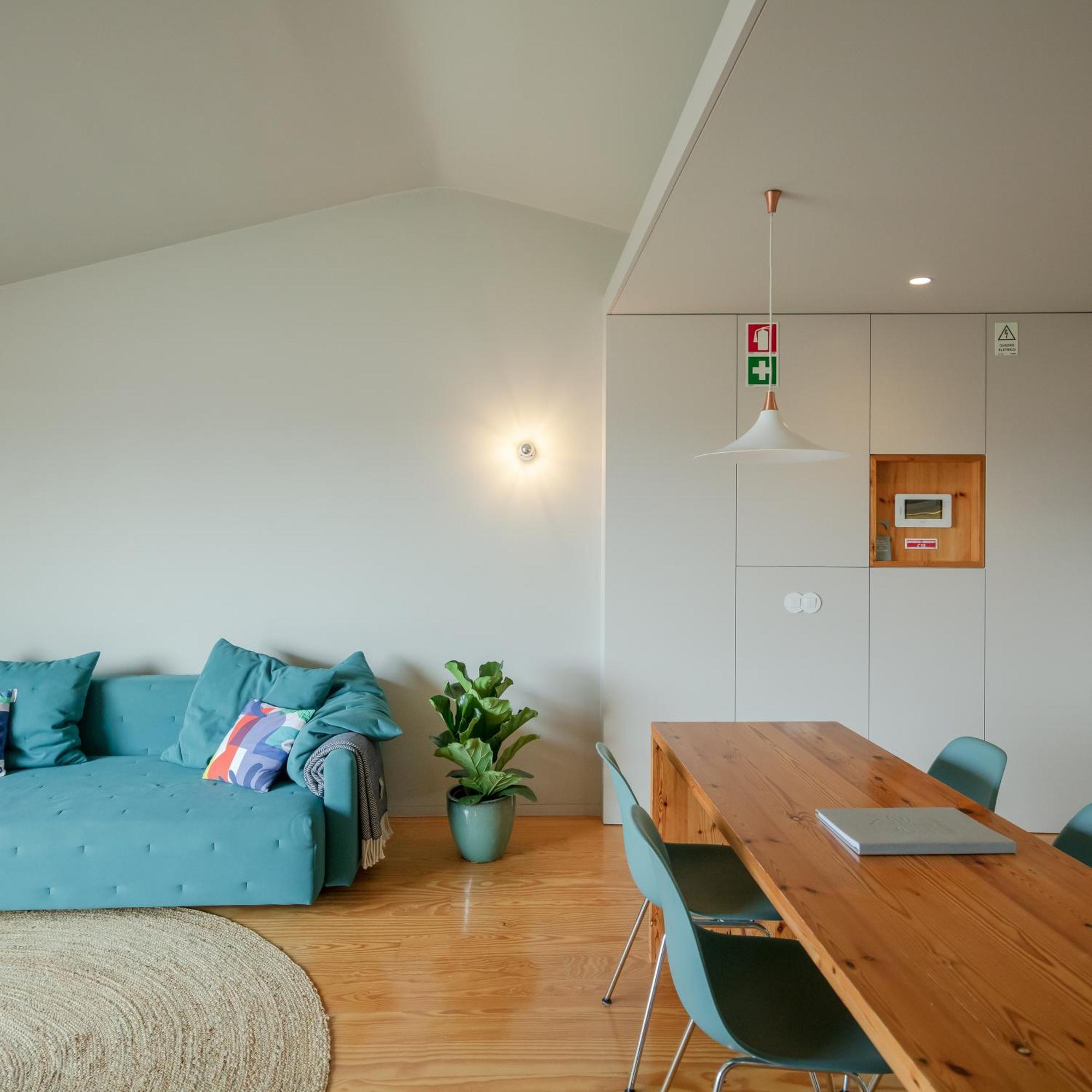 Baumhaus Serviced Living - Art & Design Apartments Porto Ngoại thất bức ảnh