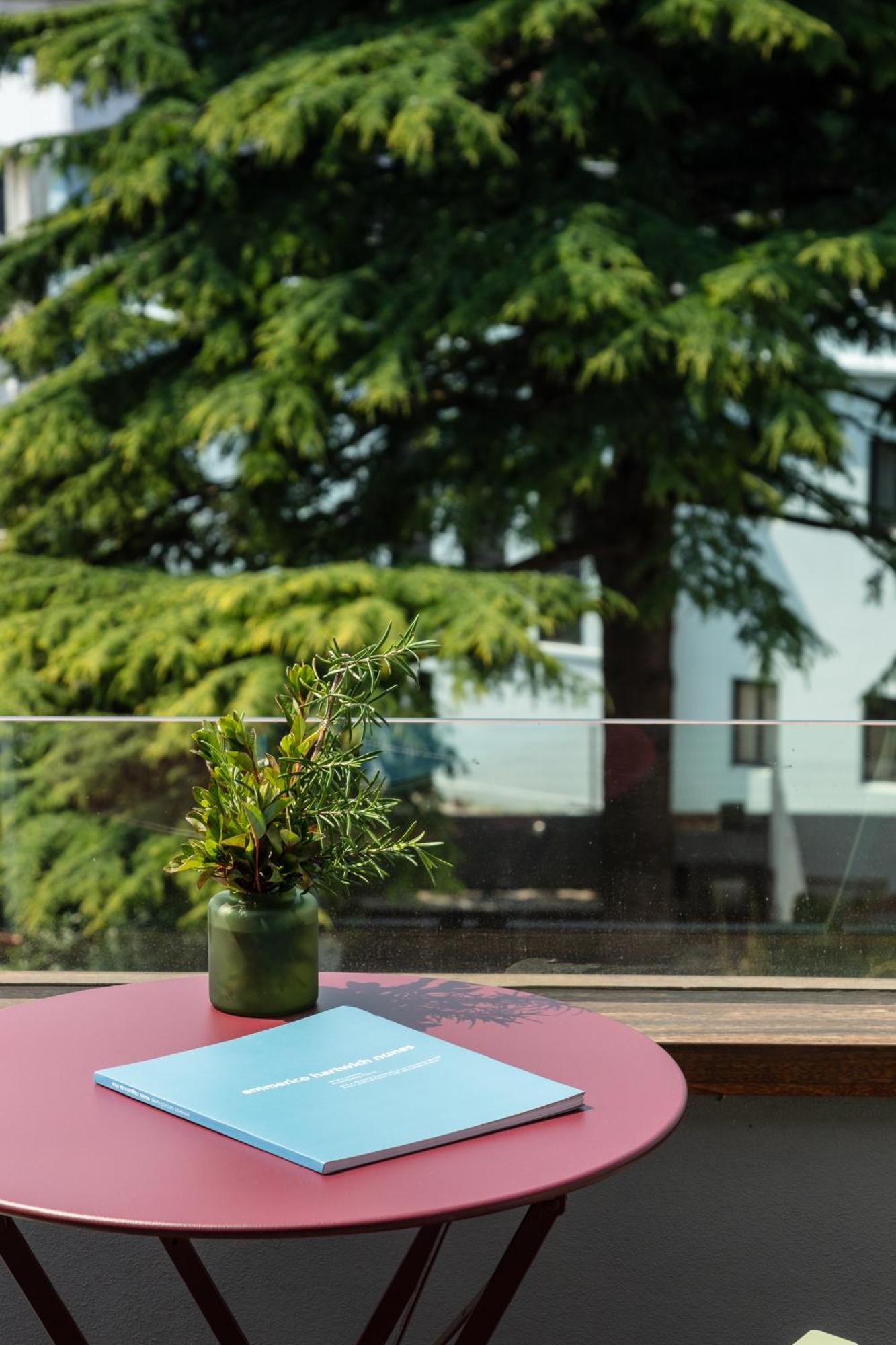 Baumhaus Serviced Living - Art & Design Apartments Porto Ngoại thất bức ảnh